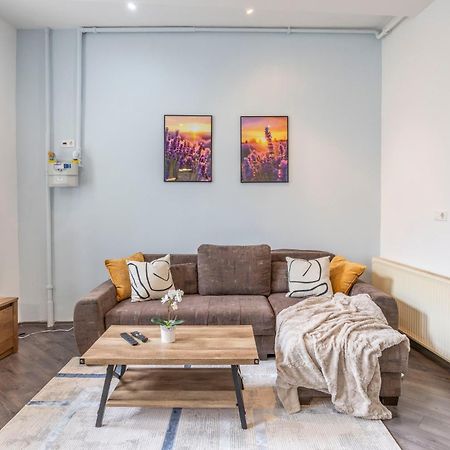 Explore Budapest From A Central Cozy Home & Sweet Retreat Eksteriør billede